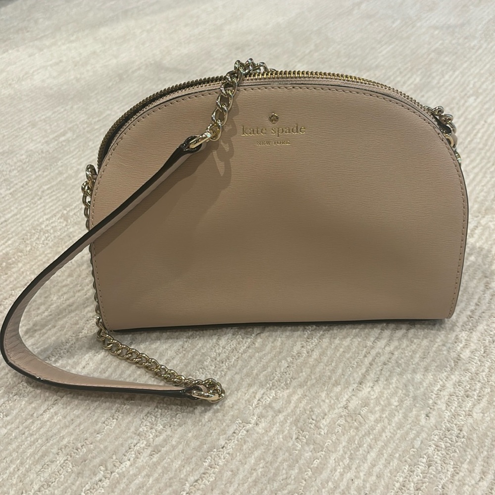 Kate spade shoulder bag. Taupe color